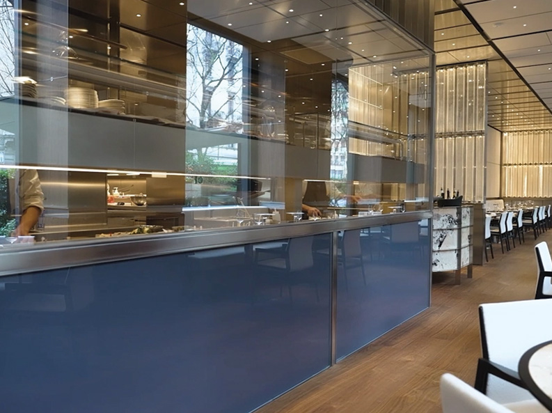 IYO-restaurant interno